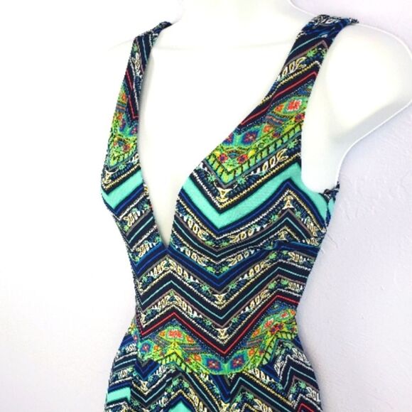PAPAYA Jumpsuit - Picture 1 of 8
